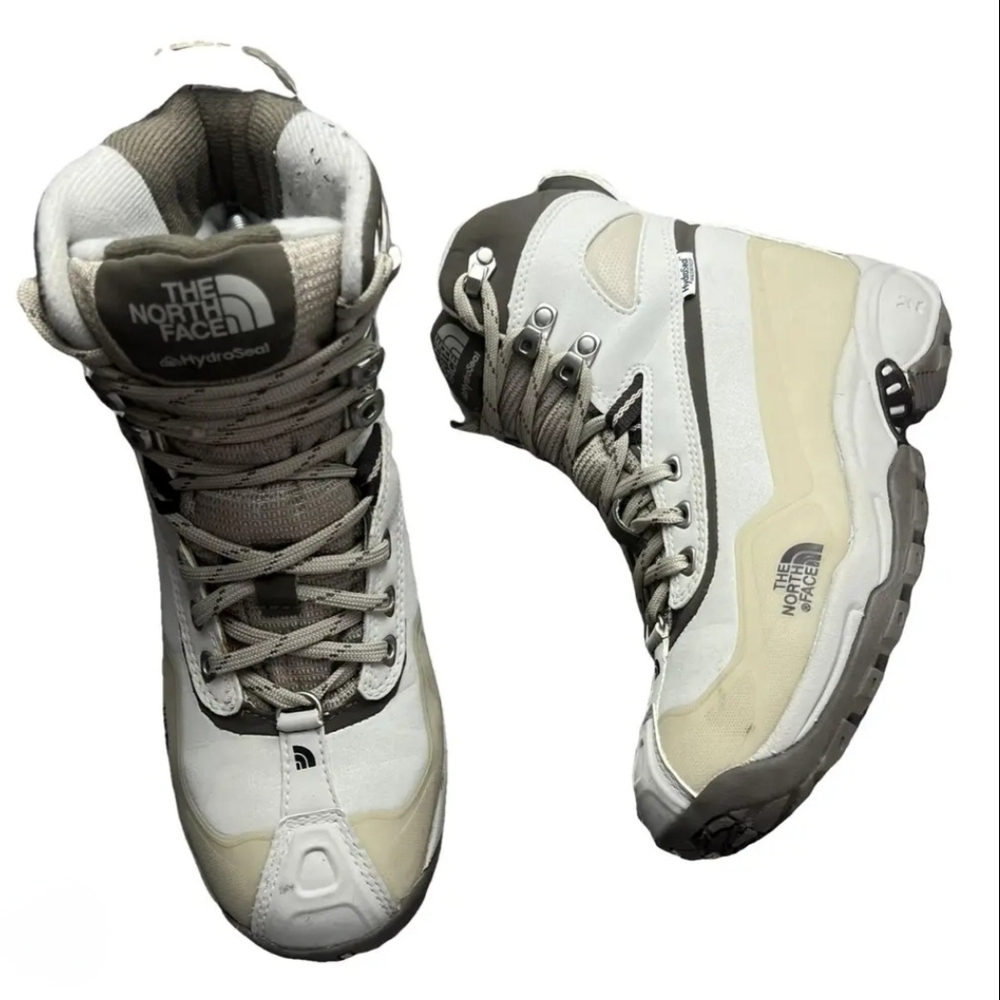 The North Face Women’s Sz 9 HydroSeal Waterproof Hiking Snow Boots Cream Winter